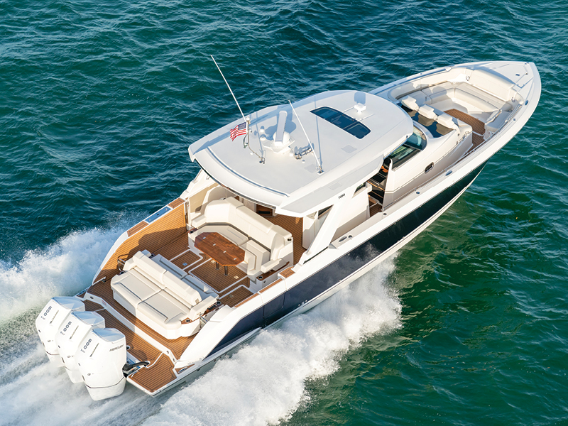 قارب فالك الخير